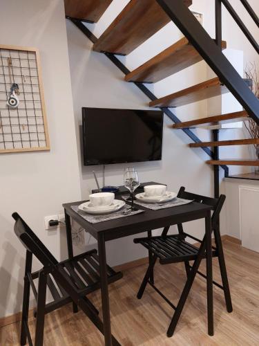 Urban minimalistic maisonette!
