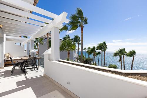 Penthouse Dalia - roof terrace with plunge pool