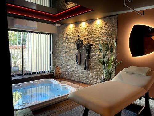 Logement spa privatif proche Niort et La Rochelle