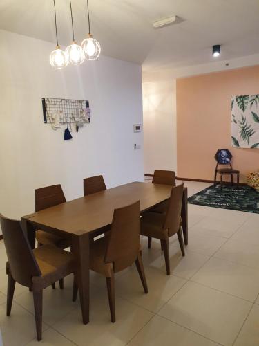 Zona de estar de The Landmark by Katana 3BR to 4BR Luxury Seaview Landmark Homestay at Gurney 15-16pax 无敌海景套房