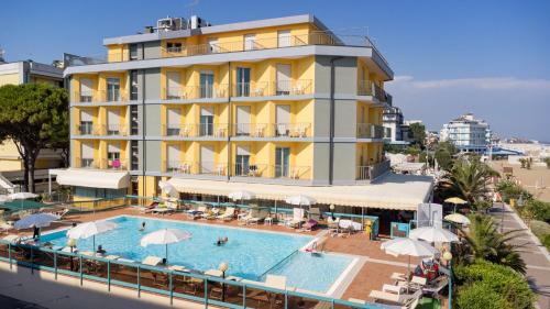 Bazén v ubytování Hotel Touring nebo v jeho okolí