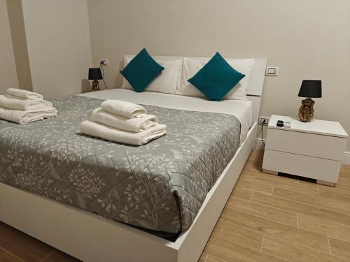 Premium One-Bedroom Apartment plus sofa bed, Near Vatican - newly renovated photo 3