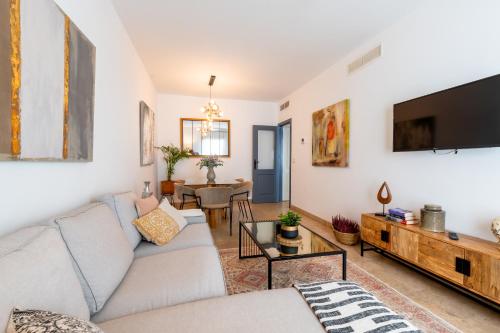 3 habitaciones y 2 baños junto al rio