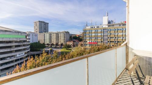 2BR Wonder in the City Center by LovelyStay
