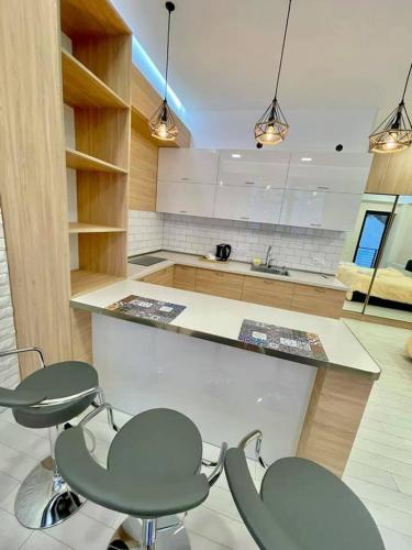 Kuchyň nebo kuchyňský kout v ubytování winter house GUDAURI
