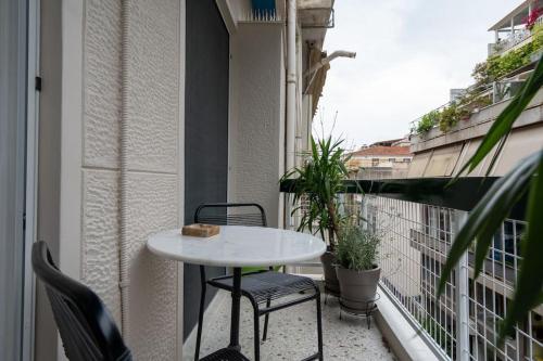 Artistic Retreat in Athens heart