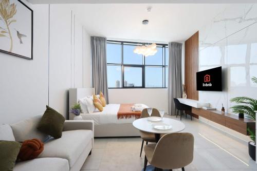 Modern Studio in JVC, Near Parks and Highways