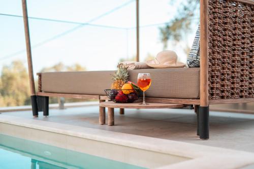 Goldeneye luxury Villas