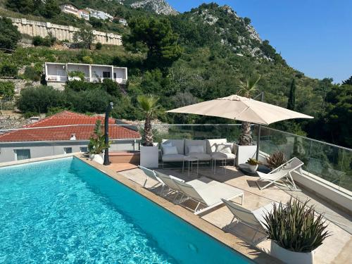 VILLA ONEUM - Apartment SOL with private POOL