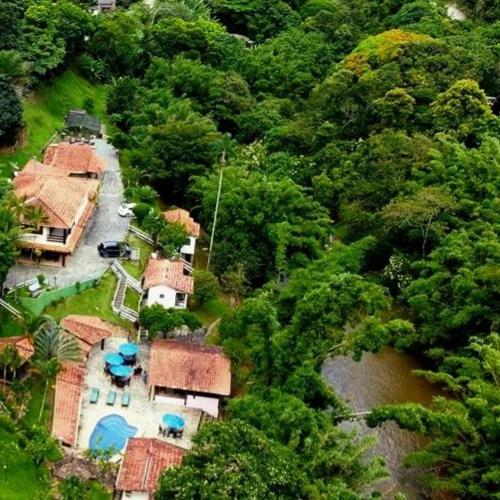 Landskap semula jadi dekat dengan inn ini