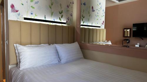 The Duchess Belle Hotel photo 14
