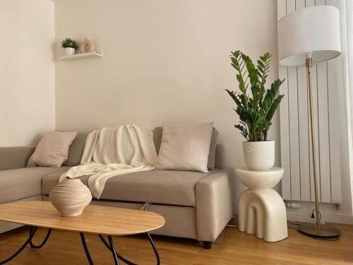 Harmonieux Yourhosthelper