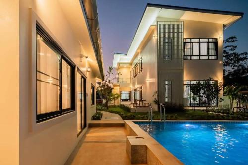 バーン・クロンムアンにあるPool Villa Alawan Krabi Klong Muang R1のギャラリーの写真