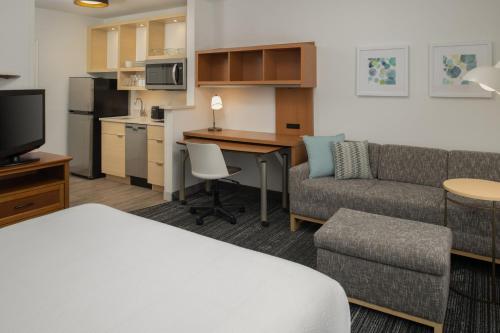 TownePlace Suites San Jose Campbell Image