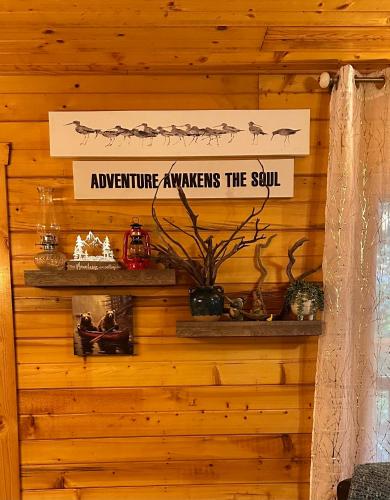 Fotografie z fotogalerie ubytování Cozy Cabin in Red River Gorge v destinaci Rogers