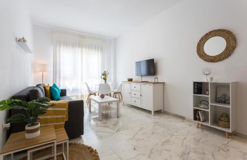 TV a/nebo společenská místnost v ubytování Apartamento Moderno LuxSevilla Bormujos