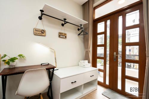 Katil atau katil-katil dalam bilik di B786 Airport Apartment