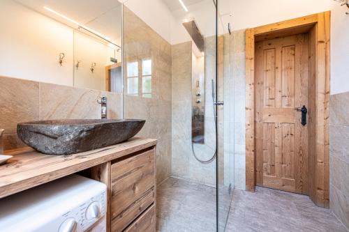 Ένα μπάνιο στο Apartments Ansitz Wildberg