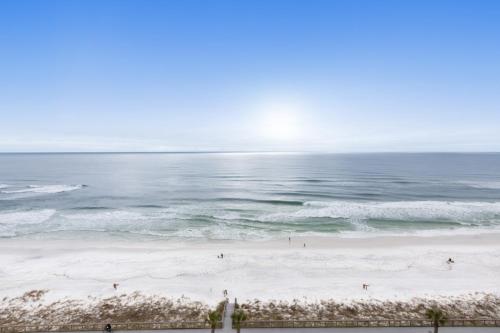 Majestic Sun A912 photo 13