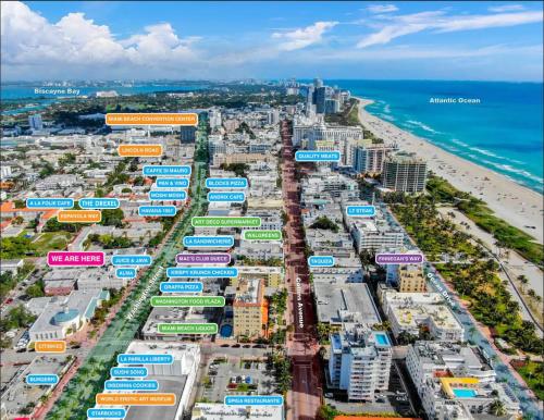 - Vistas aéreas a la ciudad y a la playa en 3 Minute Walk to Beach 2 Bedroom Apartment Family Friendly with No Pet Fee, en Miami Beach