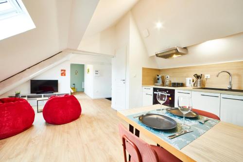 RB-3 Charmant appartement 2 pers dans les combles 3ème étage