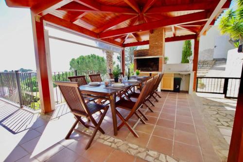 V&V LLORET - Villa Mirasola