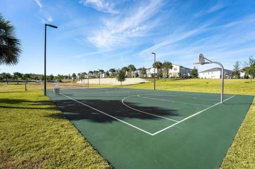 4BR Villa Home with Private Pool near Disney photo 39