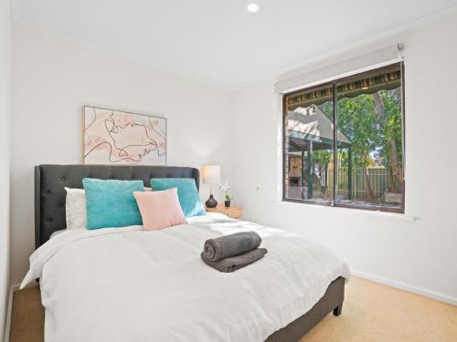 Katil atau katil-katil dalam bilik di Beachside Escape in Seaford