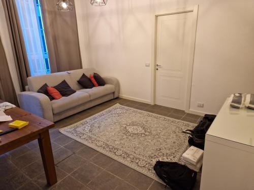 Homes & Suites - Milano Meravigli Den