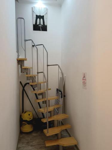 Vörösmarty Street Apartment