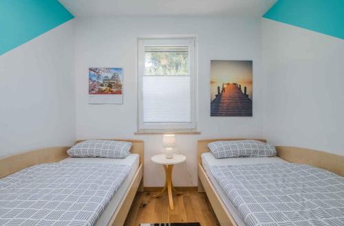 Ένα ή περισσότερα κρεβάτια σε δωμάτιο στο Apartment in Soline - Insel Krk 51996