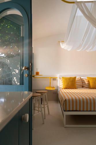 Jallo & Blue petite Suite