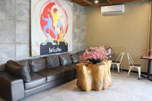 Un lugar para sentarse en CREW EXPRESS Hotel