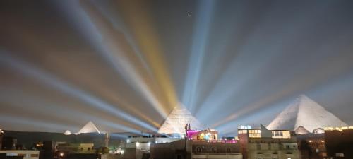 Galería fotográfica de Falcon Pyramids View INN en El Cairo