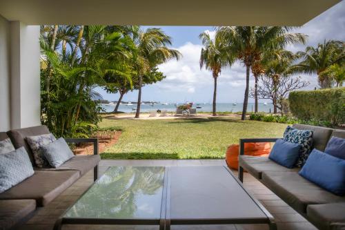 Appartement 3 chambres pied dans l'eau avec plage et grande piscine