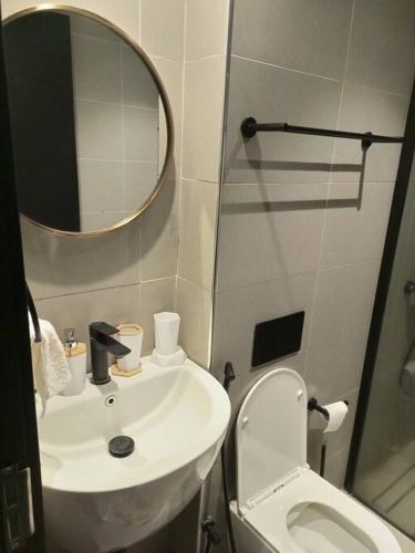 Salle de bains dans l'établissement Escada Studio -501