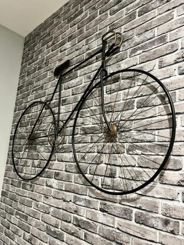 Apartments Pekarska centr - світло є!の敷地内または近くで楽しめるサイクリング