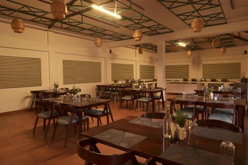 En restaurant eller et andet spisested på Welbeck Vintage By Oxygen Resorts