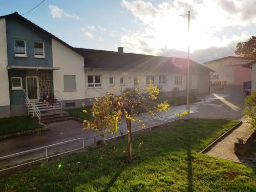 Gallery image of Apartment Terrasse in Gau-Weinheim