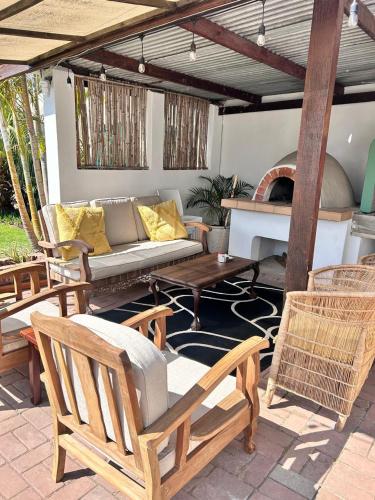 Χώρος καθιστικού στο Bottlebrush Guest Suite, Newton Park