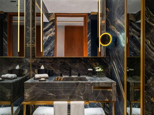 Ένα μπάνιο στο Rixos Tersane Istanbul