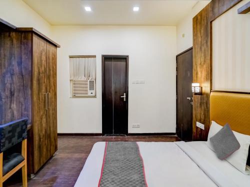 Gallery image of Townhouse MNG Platinum in Kānpur