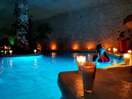 Πισίνα στο ή κοντά στο Mayan Majesty Boutique Hotel