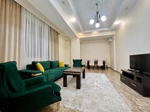Top Location City Center, Modern Large Apartment with Separate Spacious Living room and Kitchen, Balcony and 2 Bedrooms