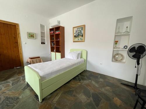 Posteľ alebo postele v izbe v ubytovaní Aegean Cottage