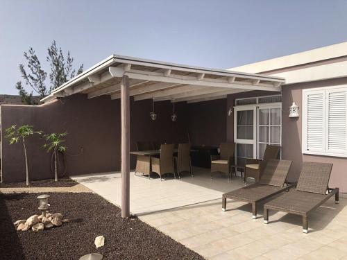 Imagen de la galería de Annelie Comfortable Holiday Residence, en La Pared
