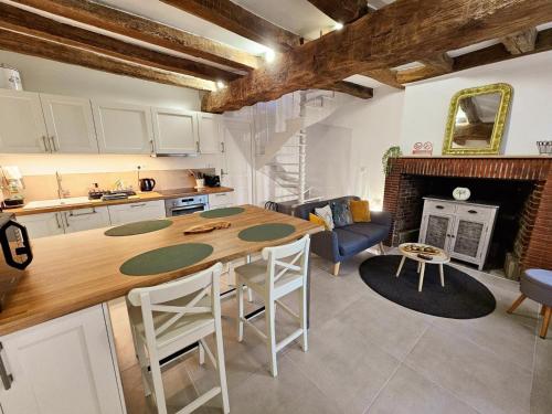 Gîte charme avec jardin et WIFI proche châteaux Loire - FR-1-381-597