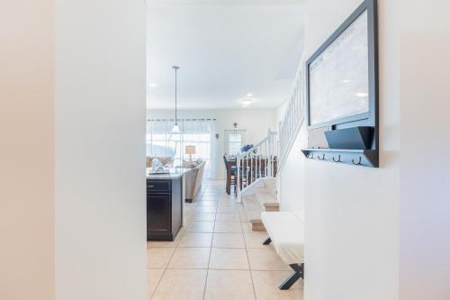 Cozy 5 Bed, wonderful clubhouse, Close to Disney photo 13