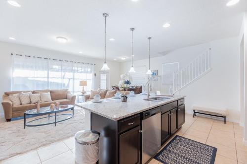 Cozy 5 Bed, wonderful clubhouse, Close to Disney photo 86