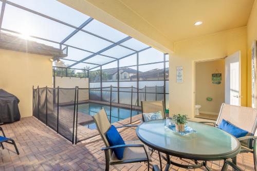 Cozy 5 Bed, wonderful clubhouse, Close to Disney photo 39
